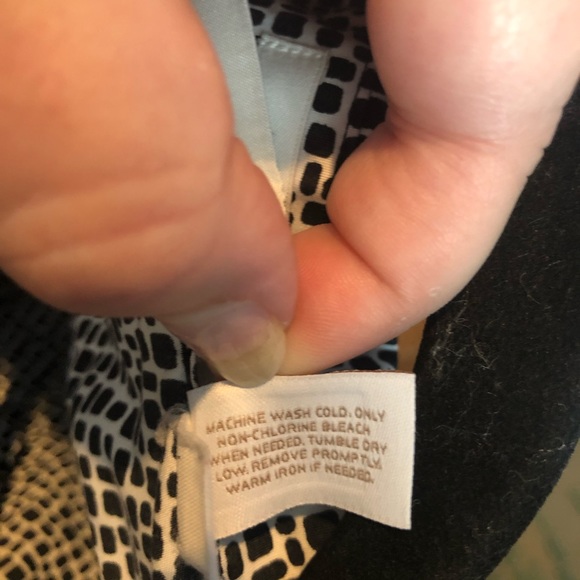 ❤️ 3 for $32/ Chico’s Size 3 Pattern No Iron Button Down Cotton Shirt - Picture 5 of 5